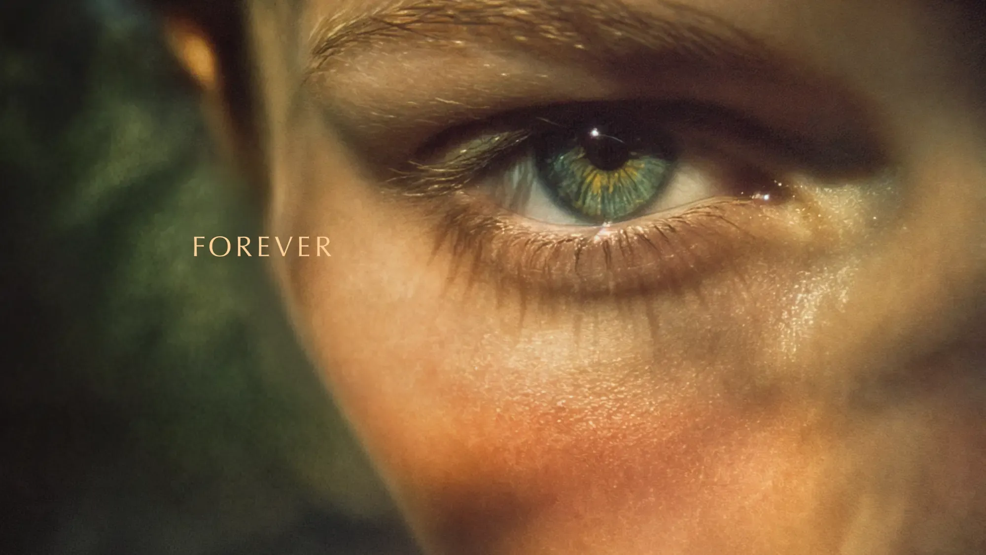 FOREVER: Wie generative KI hilft, einen Duft erlebbar zu machen